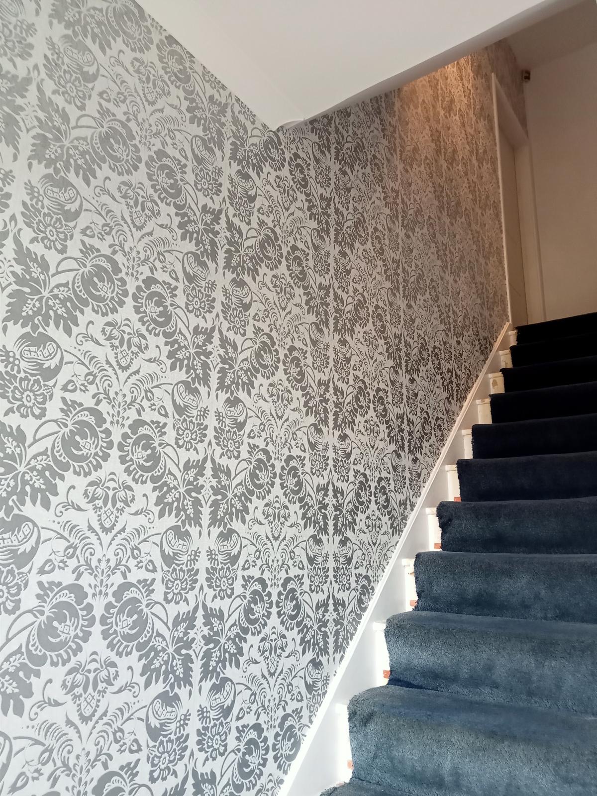 wallpaper hanging Roehampton, SW15