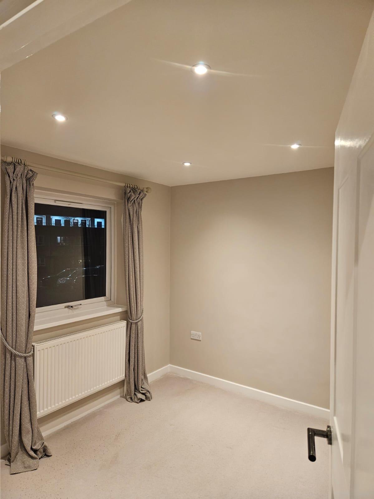 painter and decorator near me Roehampton